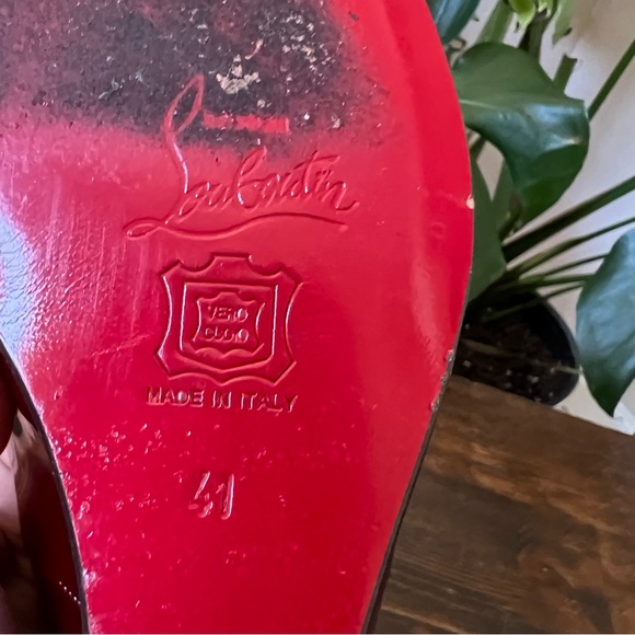 Christian Louboutin Ron Ron Red Patent Leather Wedges EU41 $1095 Hardly Used!! - Picture 12 of 12